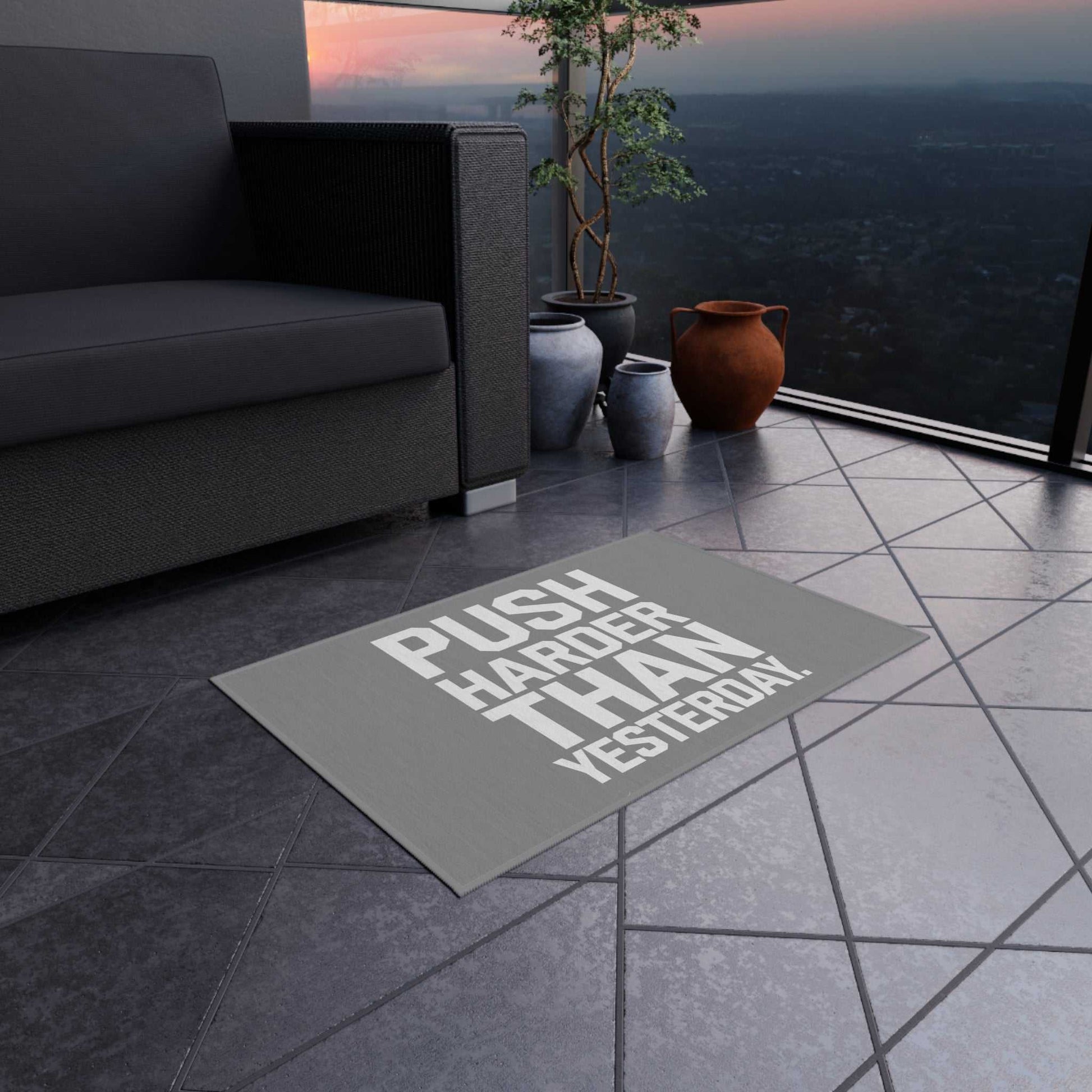 Motivational Outdoor Rug - Push Harder